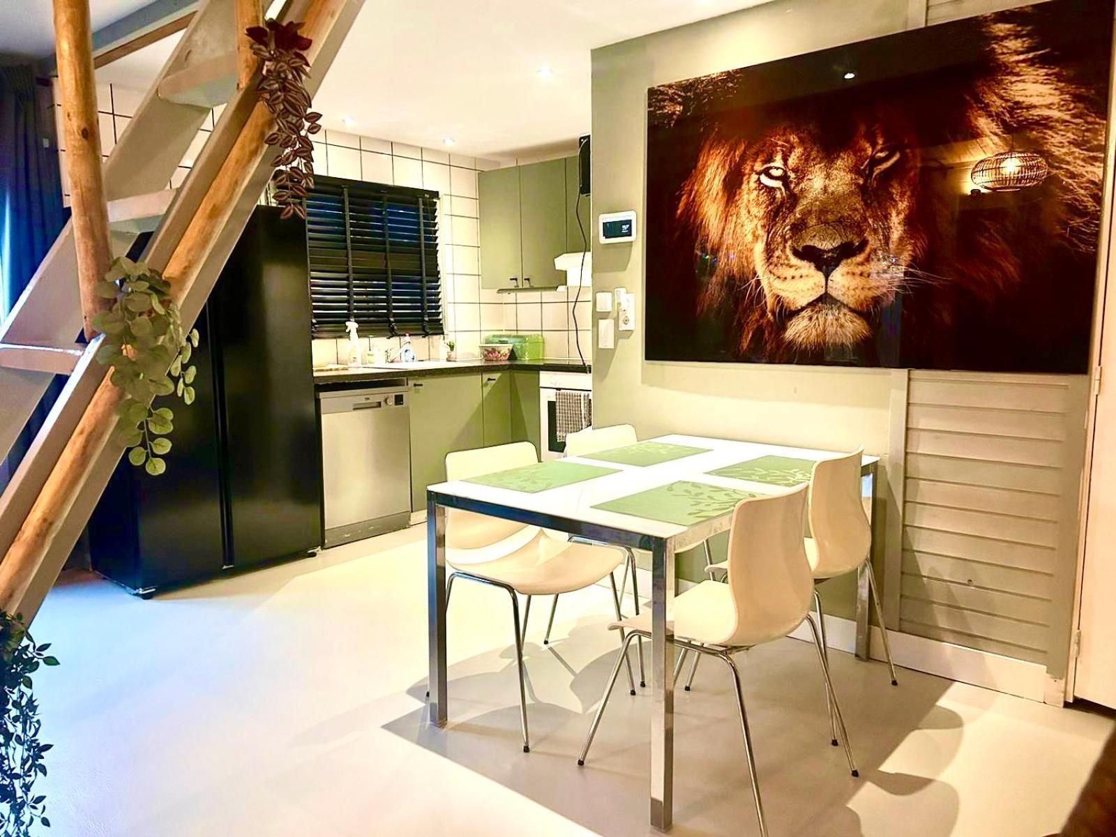 Jungle Style Lodge With Jacuzzi ,Sauna And Garden Near Amsterdam Vijfhuizen Buitenkant foto