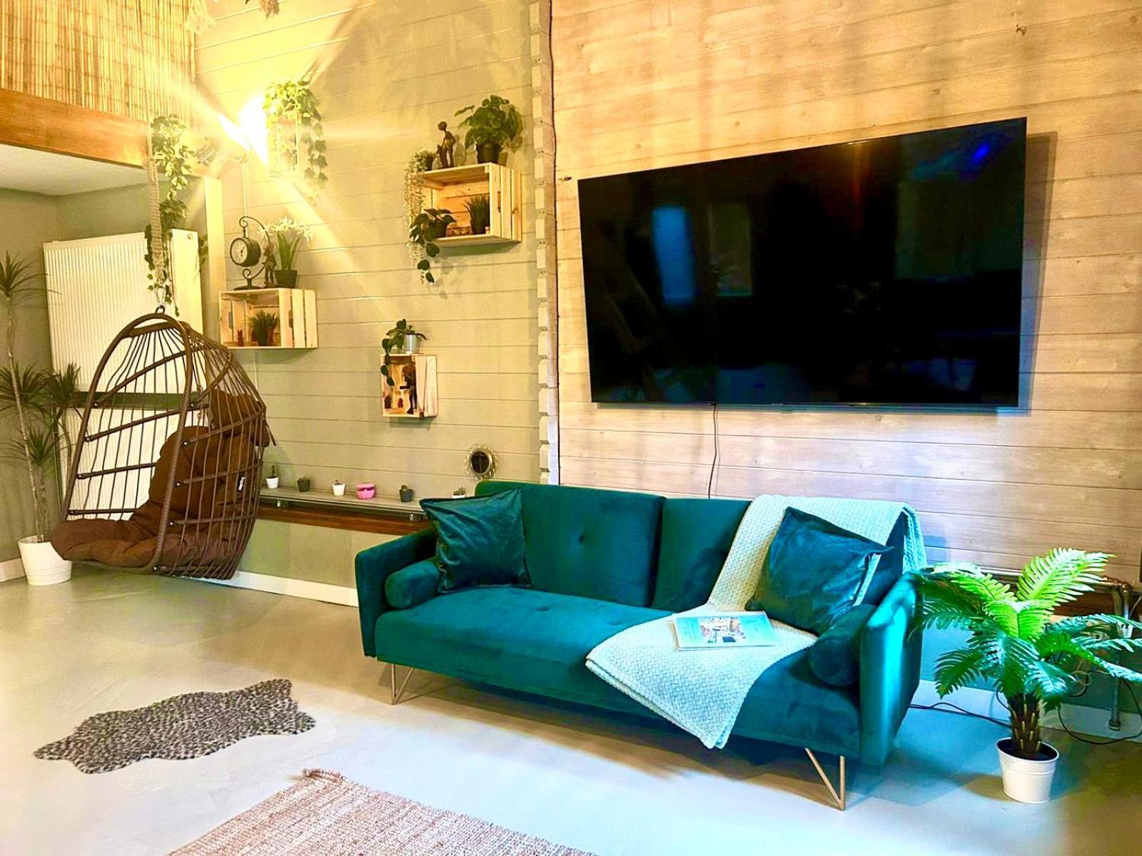 Jungle Style Lodge With Jacuzzi ,Sauna And Garden Near Amsterdam Vijfhuizen Buitenkant foto